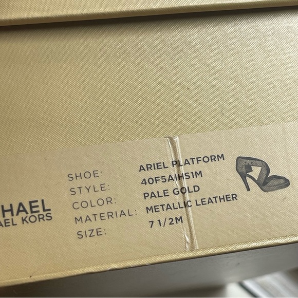 Michael Kors Gold And Tan Casual Stanton Trainer Sneakers sz 7.5 - Picture 9 of 11